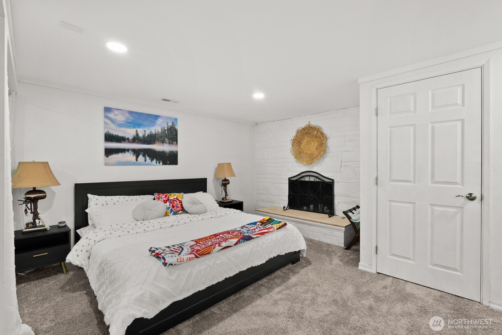 1024 Mountain View Boulevard Property Photo 26