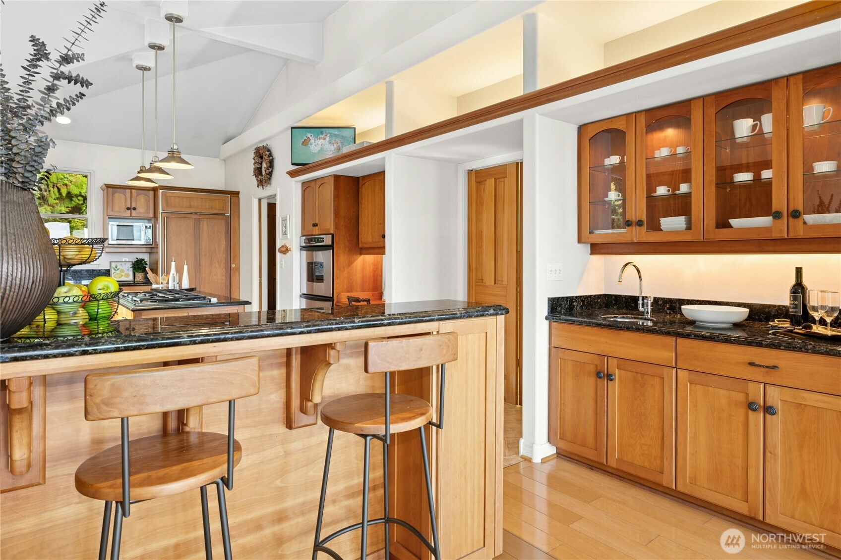 21322 Ne President Point Road Property Photo 7