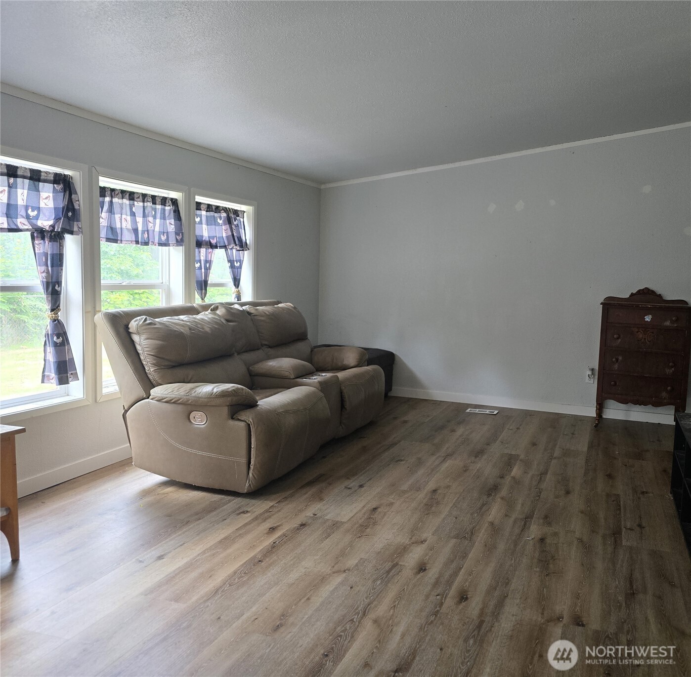 46149 Baker Drive Property Photo 7