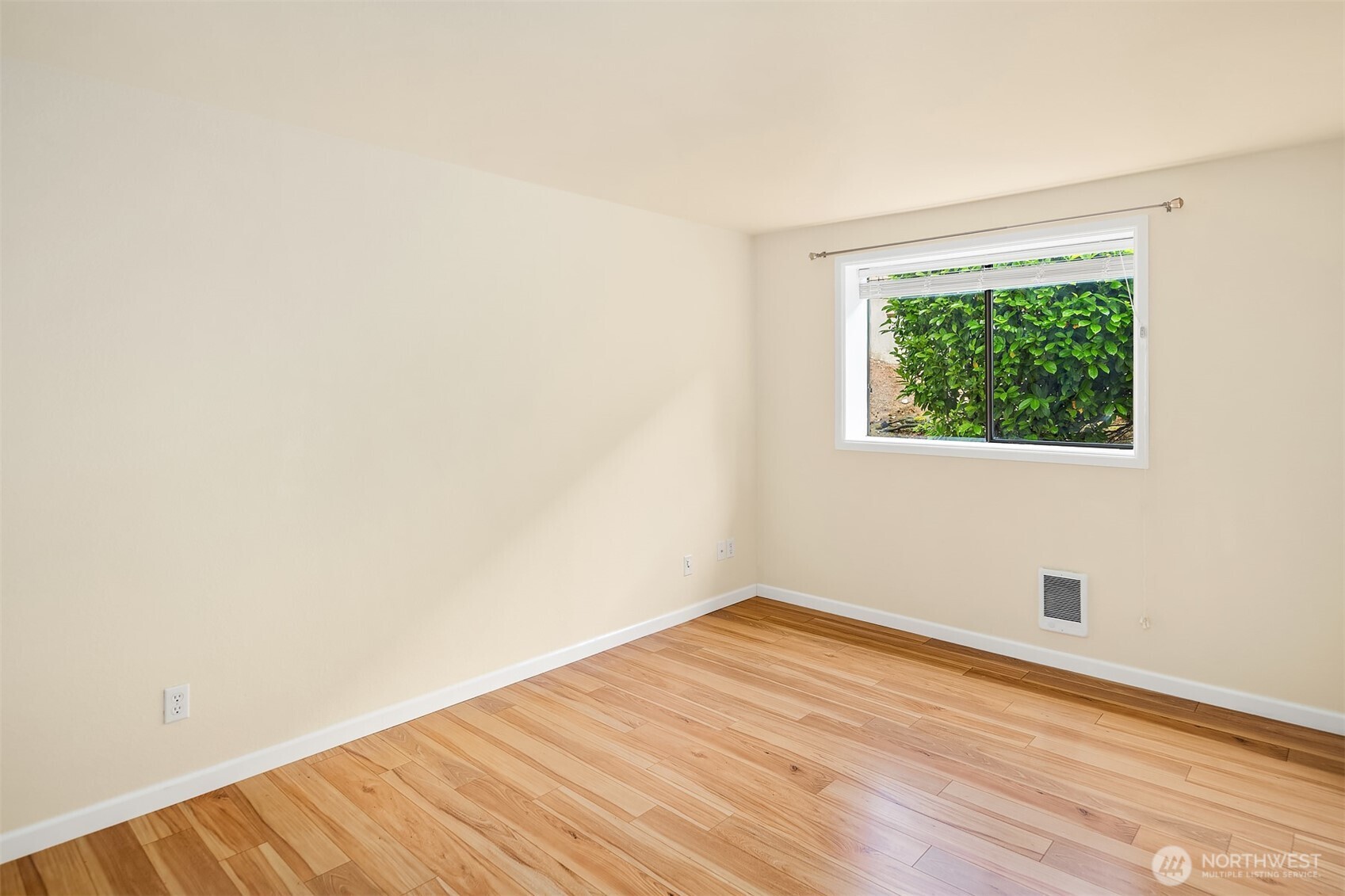 17413 119th Lane F13 Property Photo 13