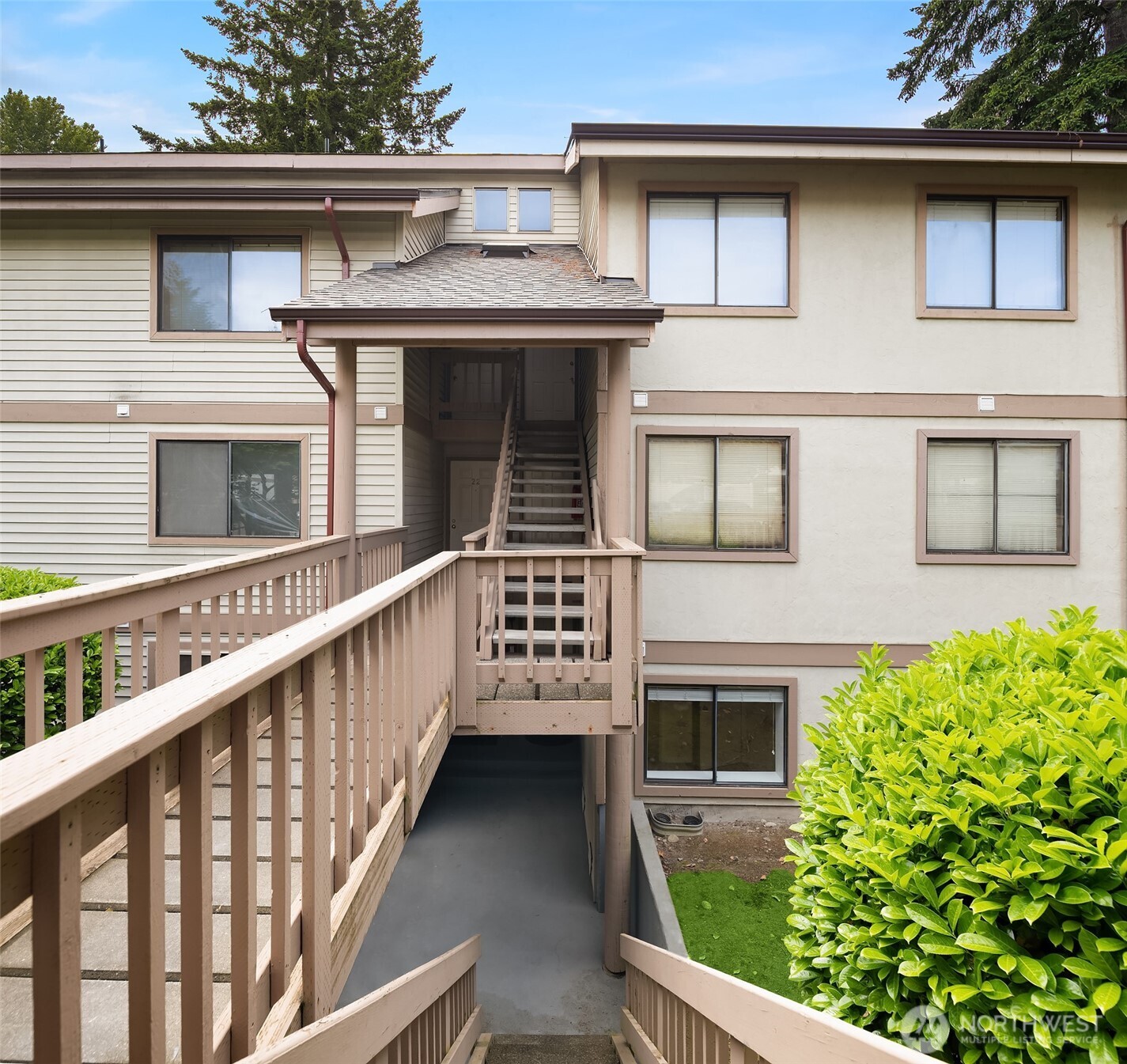 17413 119th Lane F13 Property Photo 19