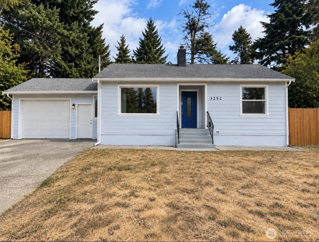 3252 Herren Avenue Property Photo 1