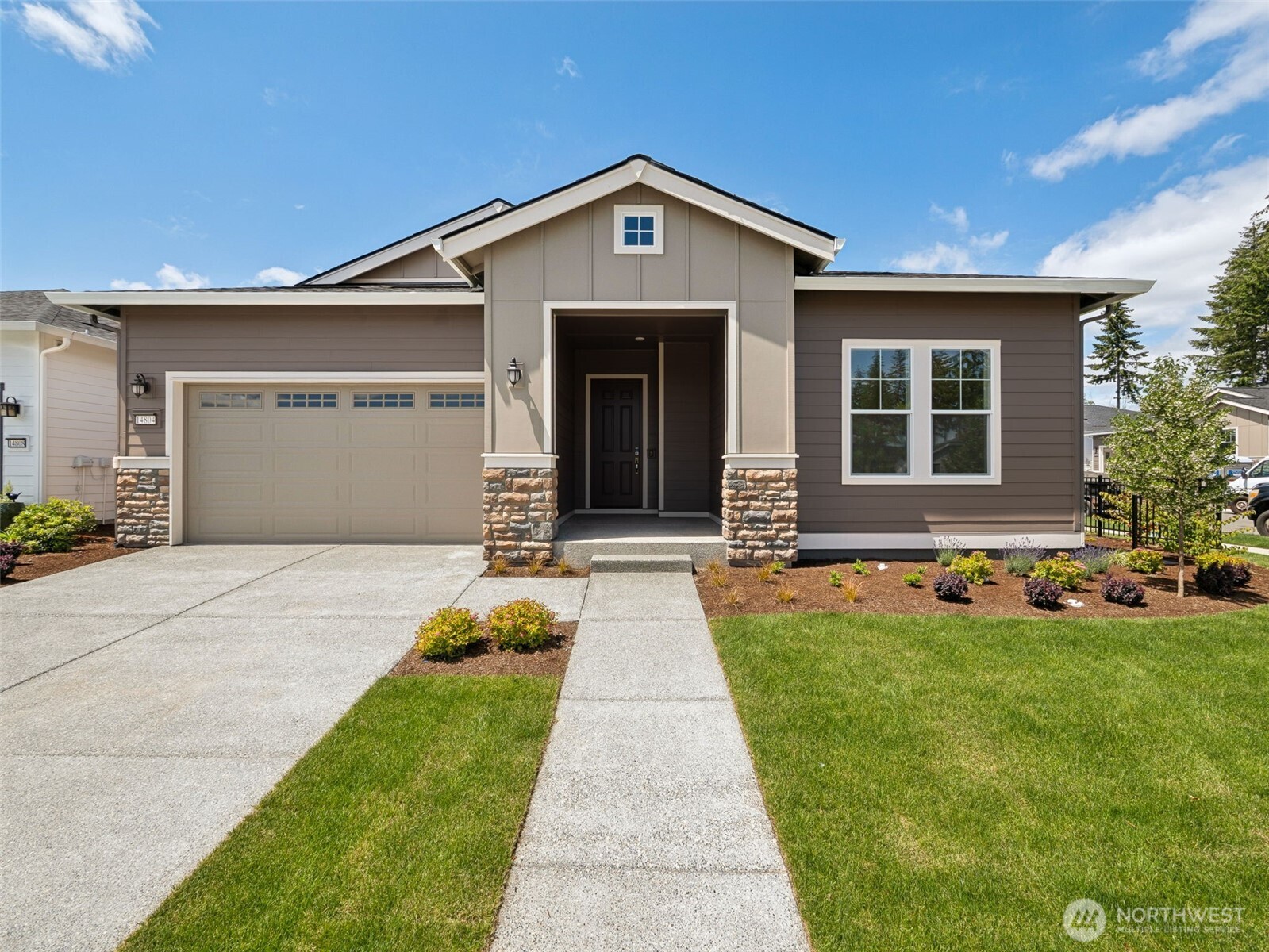 14804 206th Avenue 2557 Property Photo 1