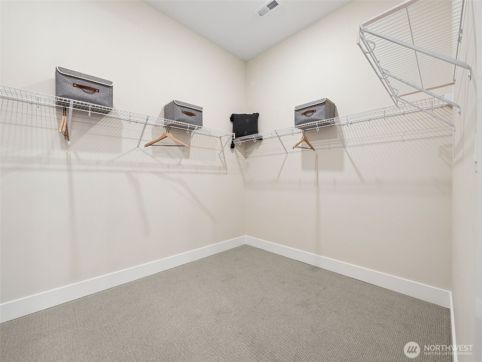 14804 206th Avenue 2557 Property Photo 17
