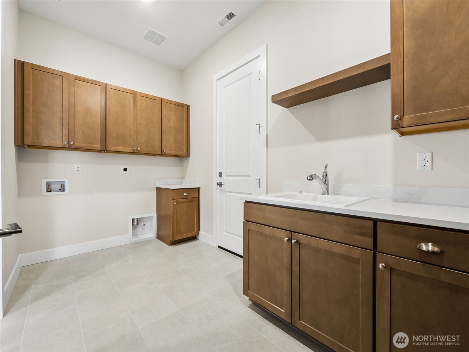 14804 206th Avenue 2557 Property Photo 20