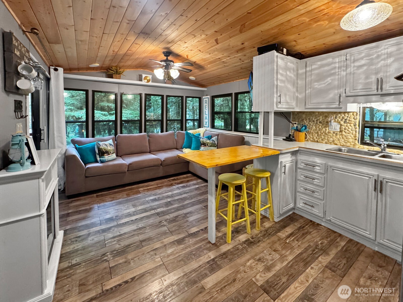 160 3 Big River Boulevard Property Photo 9
