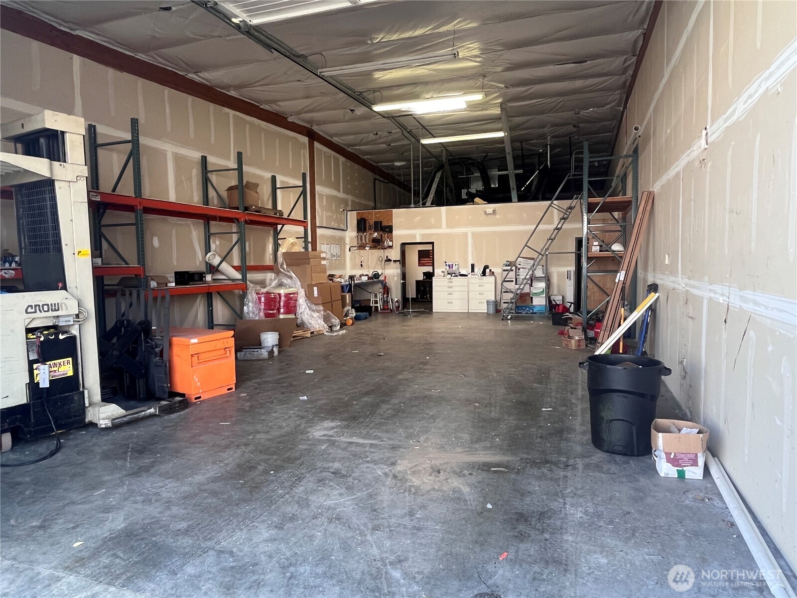 1721 W Valley Highway 5 Property Photo 19