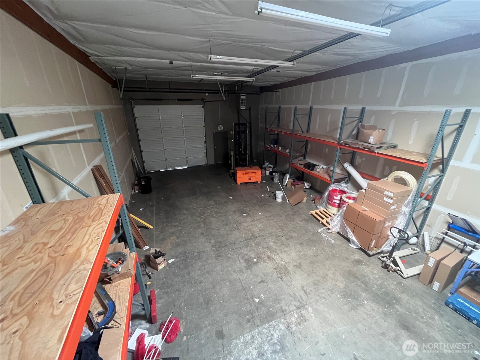 1721 W Valley Highway 5 Property Photo 20