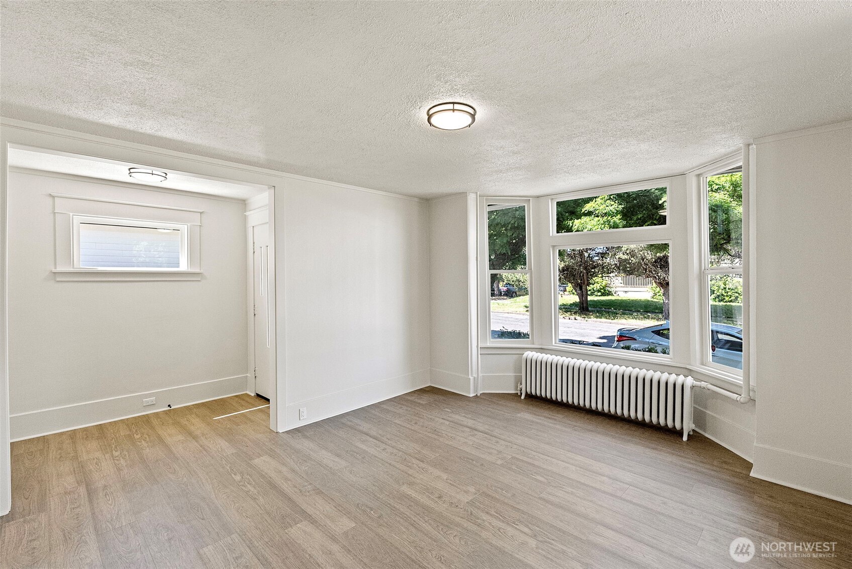 621 S Pine Street Property Photo 4