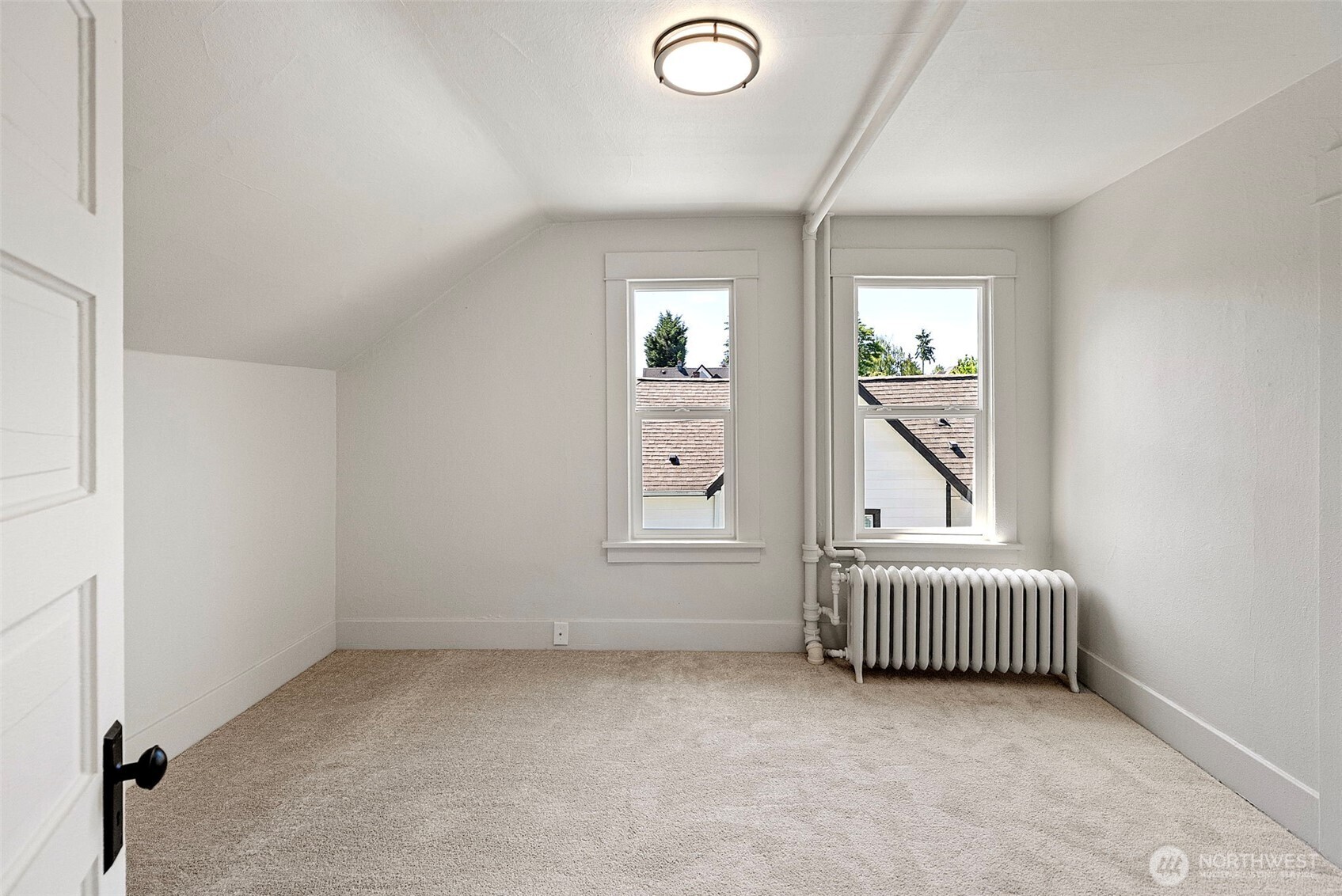 621 S Pine Street Property Photo 22