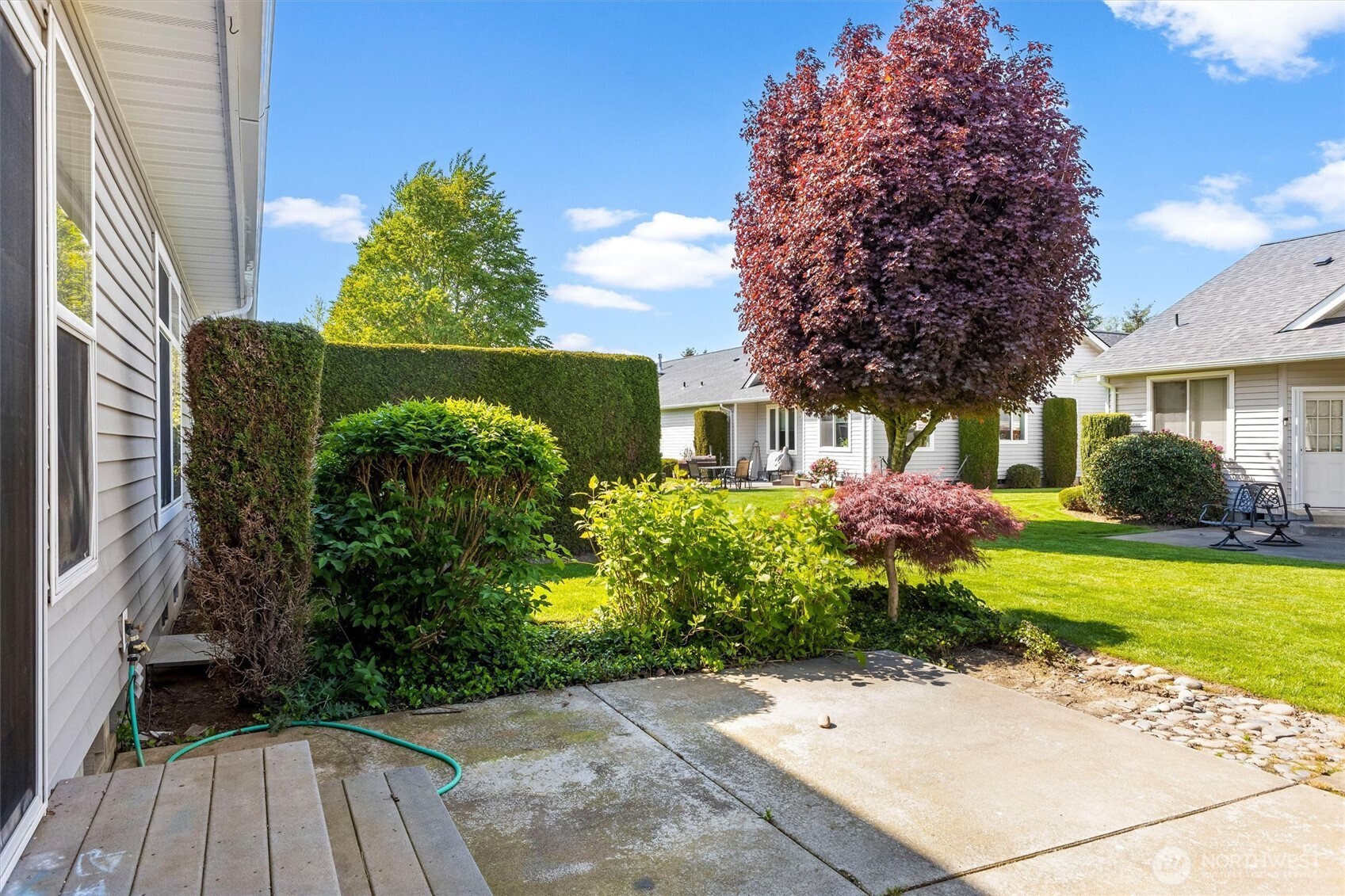 1149 Aaron Drive B Property Photo 15
