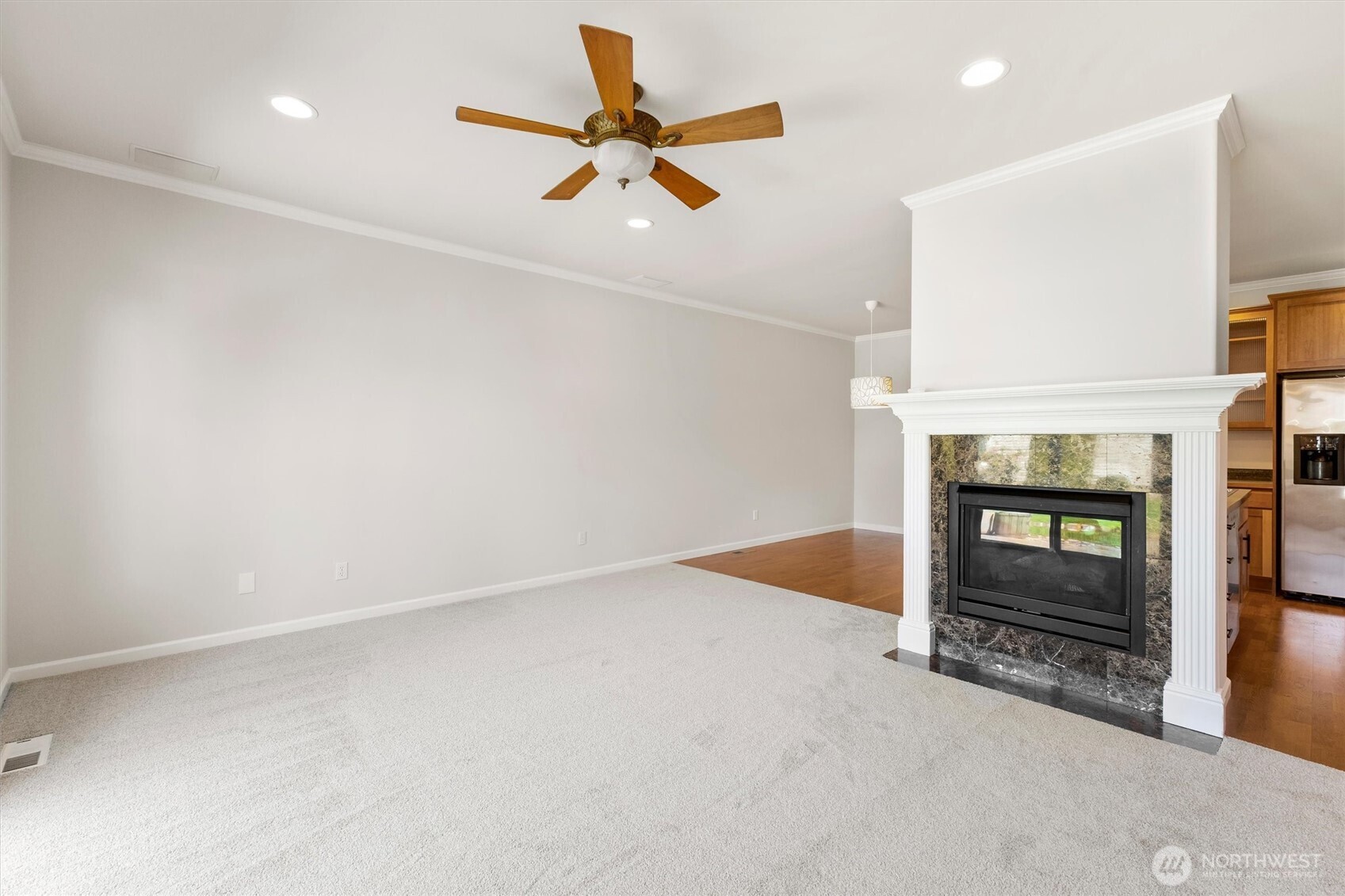 1149 Aaron Drive B Property Photo 21