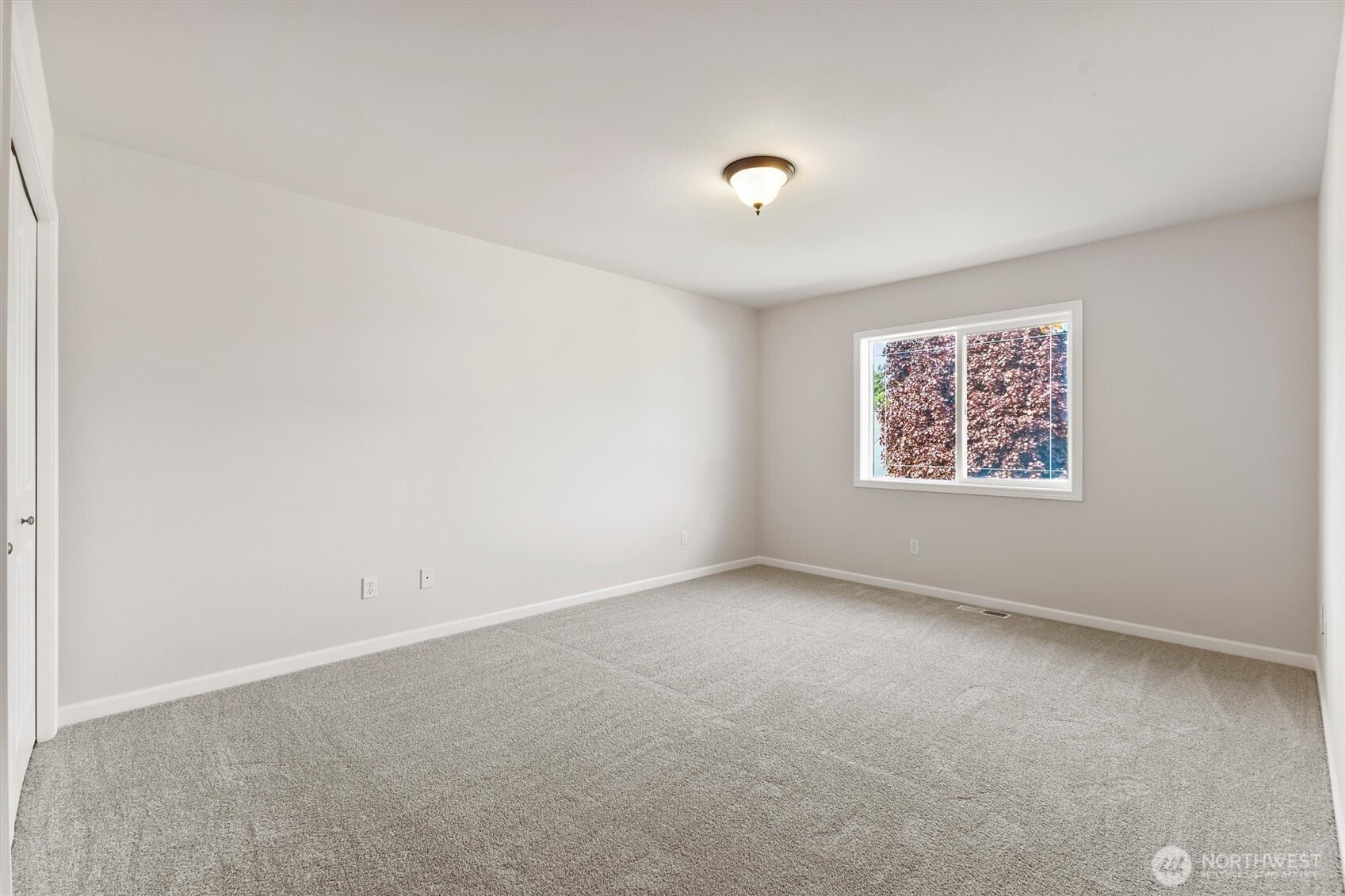 1149 Aaron Drive B Property Photo 33