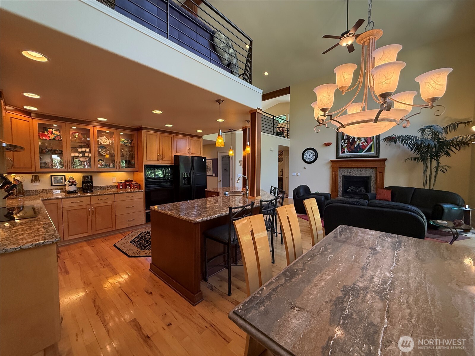 321 N Standstill Drive Wa9854 Property Photo 8