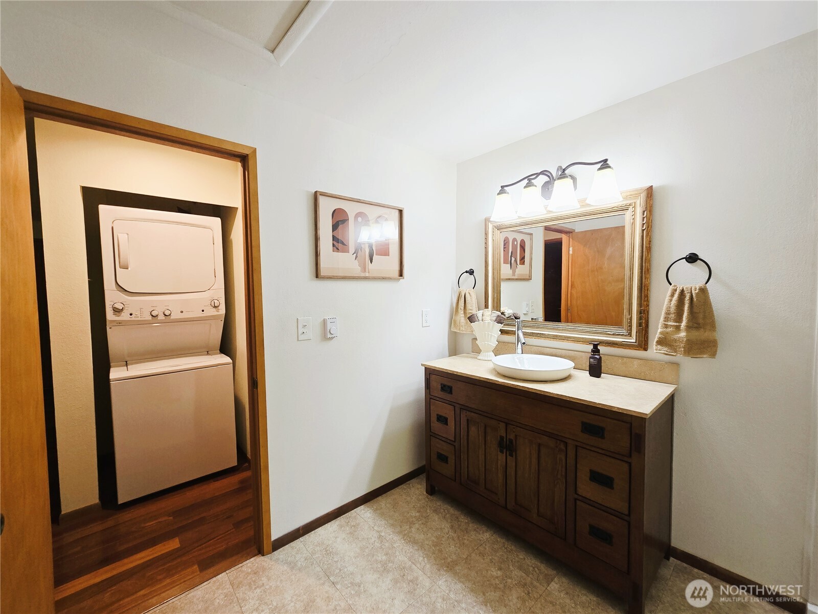 1301 S 3rd Avenue 2b Property Photo 17