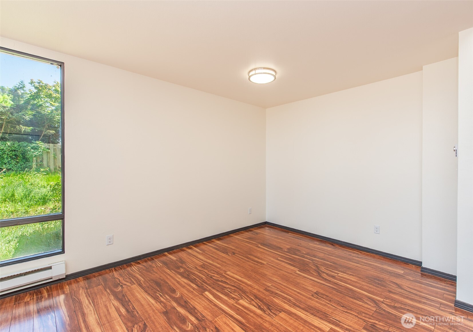 1603 E 5th Street Property Photo 20