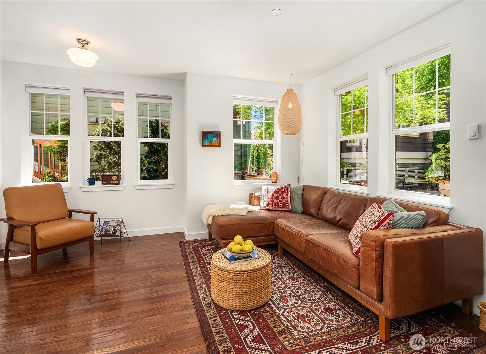 5430 California Avenue 4a Property Photo 11