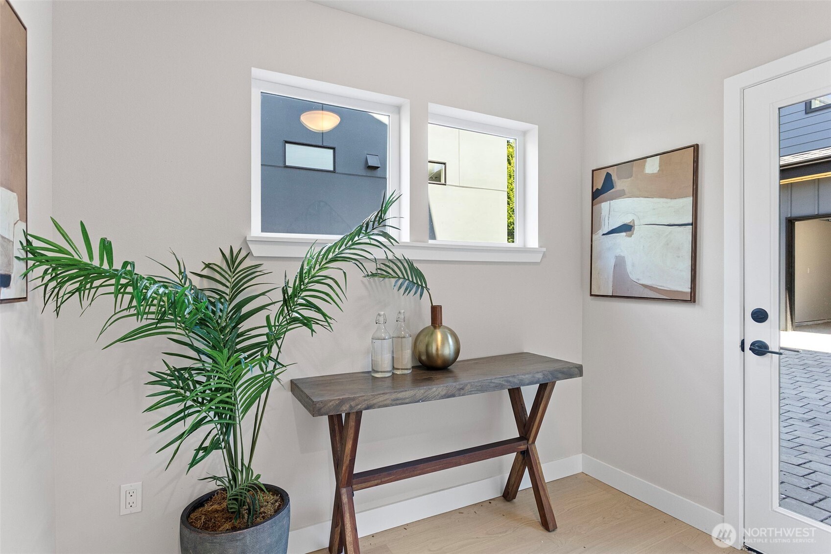 4116 Ne 60th Street B Property Photo 6