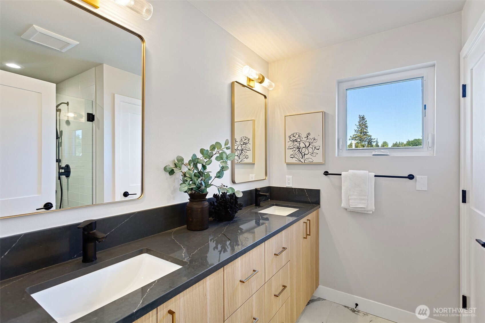 4116 Ne 60th Street B Property Photo 18