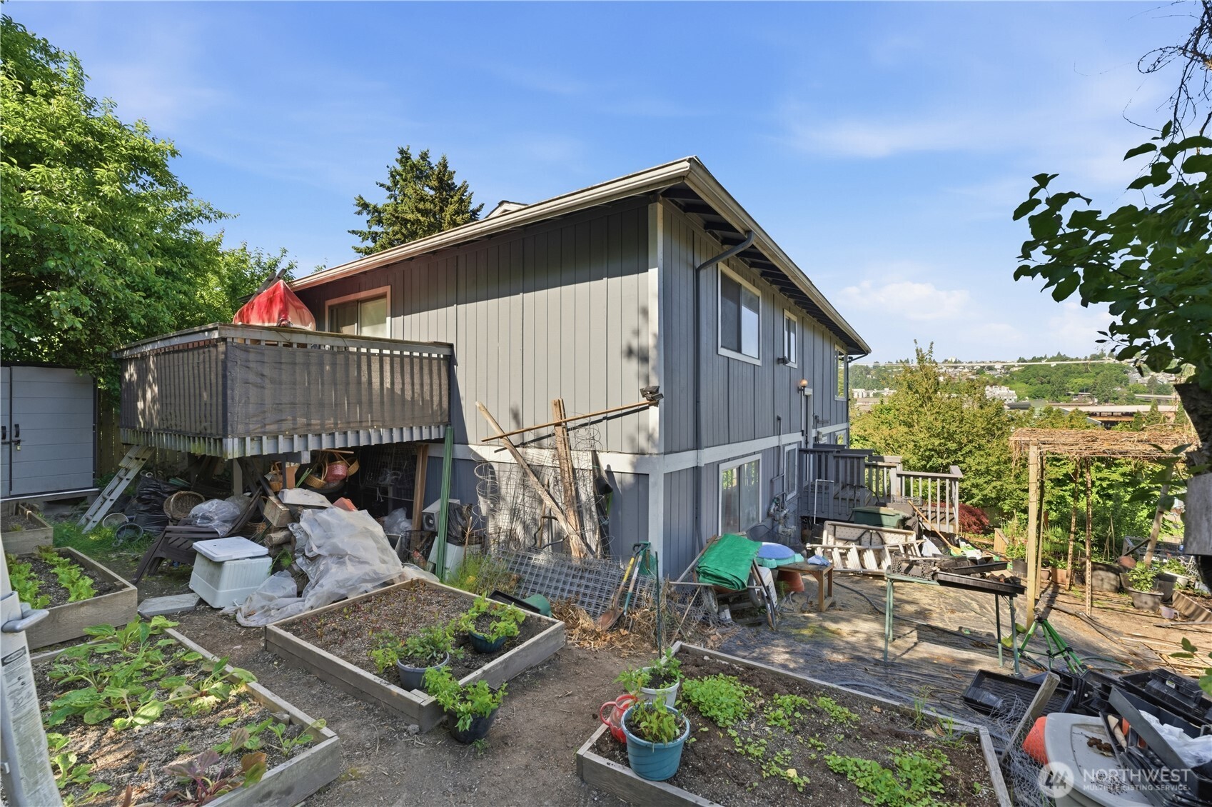3824 23rd Avenue Property Photo 5
