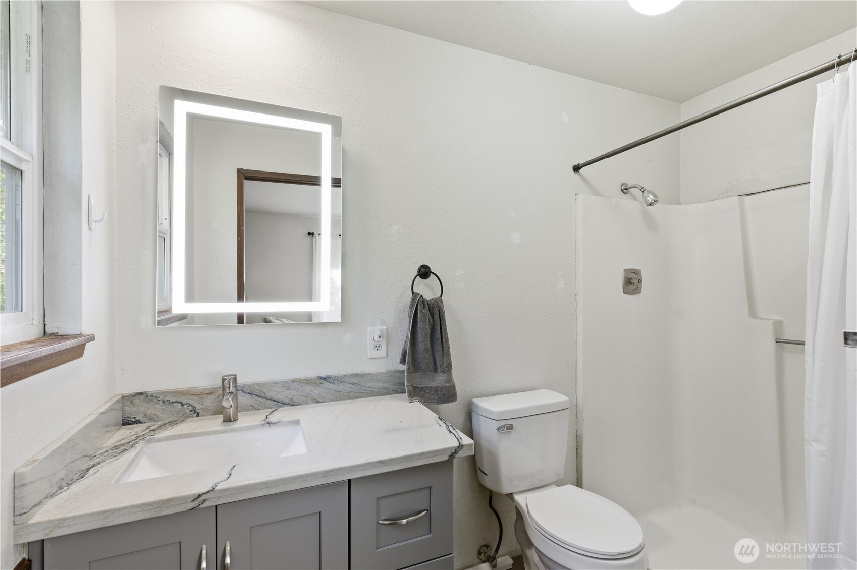 3824 23rd Avenue Property Photo 24