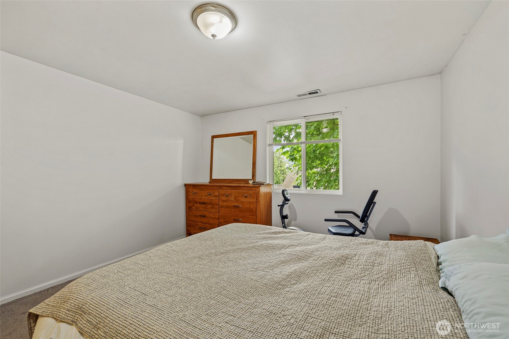 794 West Road Property Photo 27