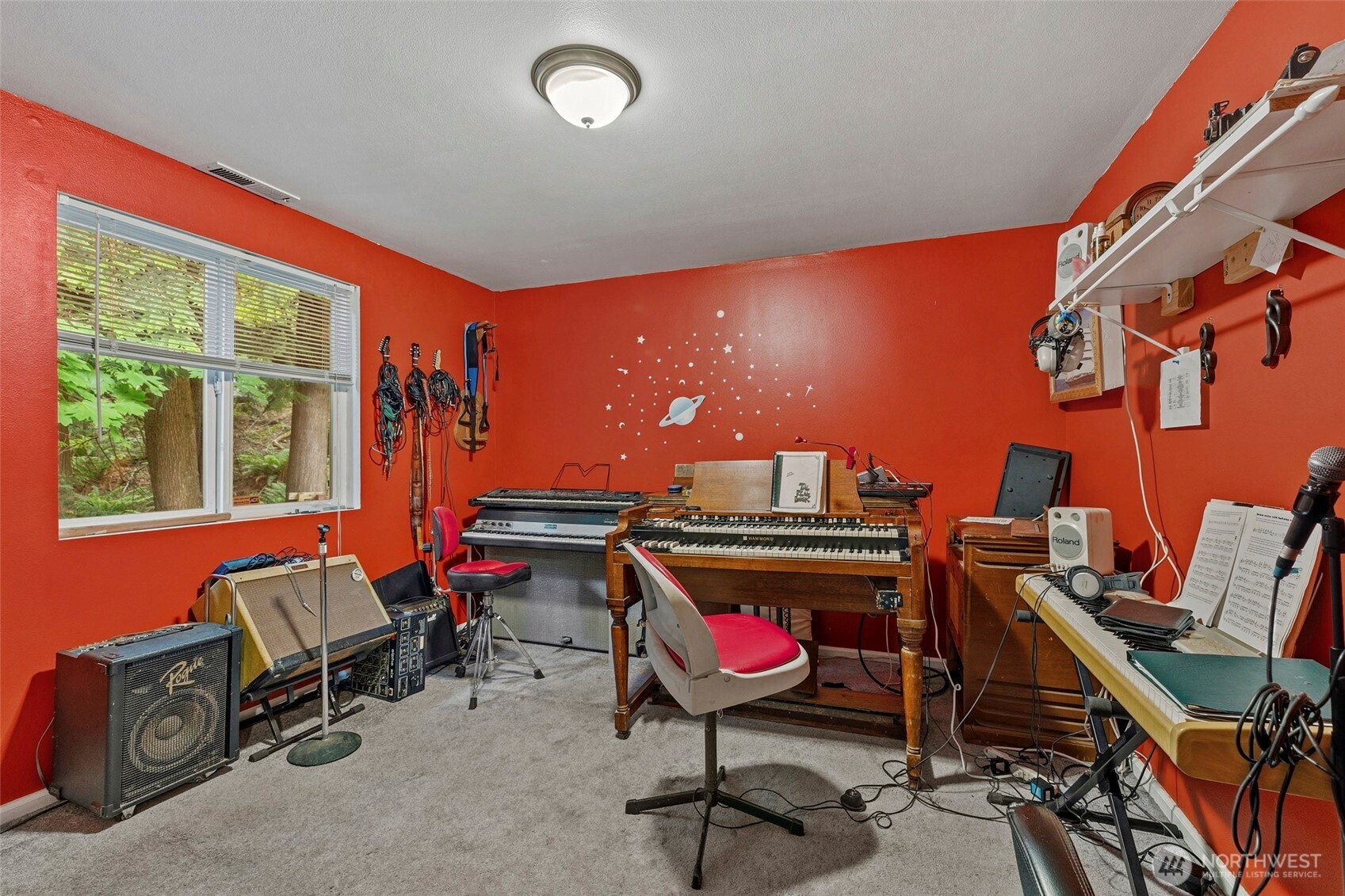 794 West Road Property Photo 28