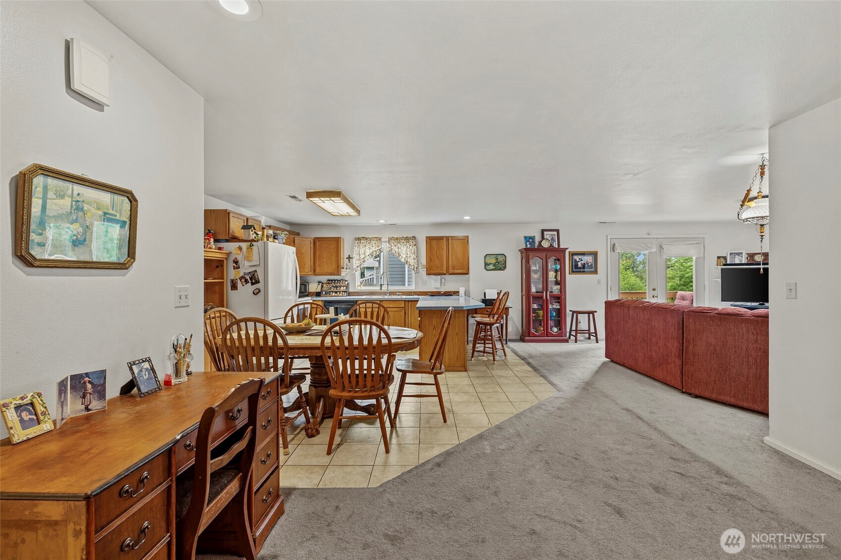 794 West Road Property Photo 29
