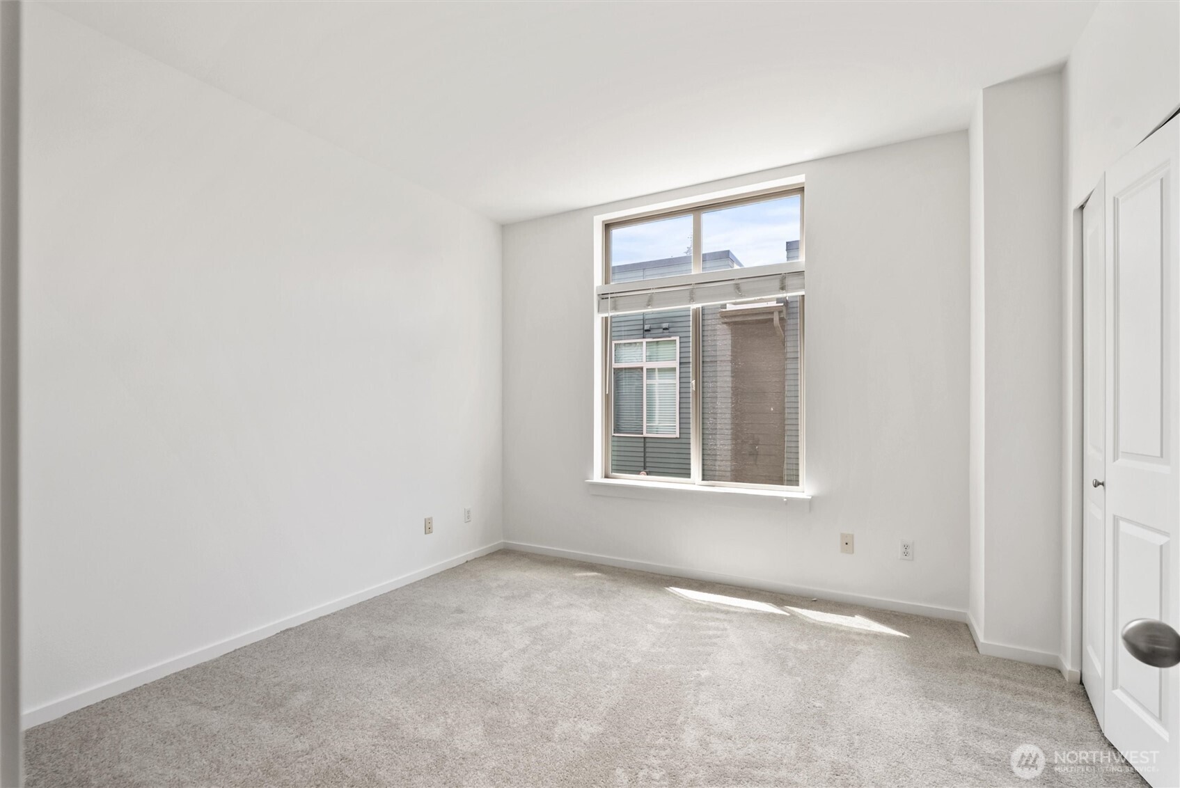 2136 S G Street Property Photo 31