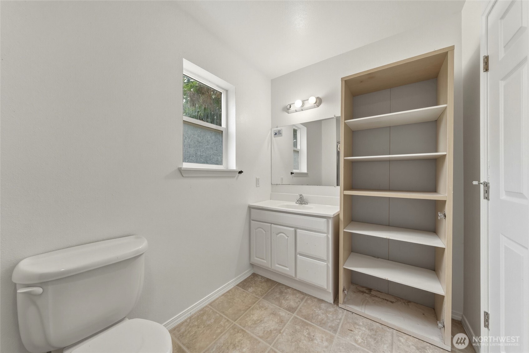 624 White Street Property Photo 13