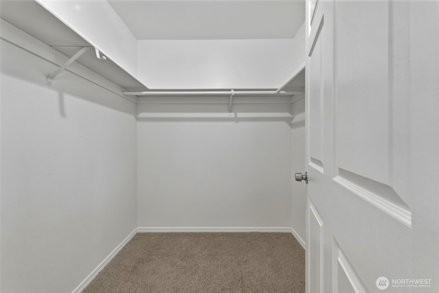 624 White Street Property Photo 14