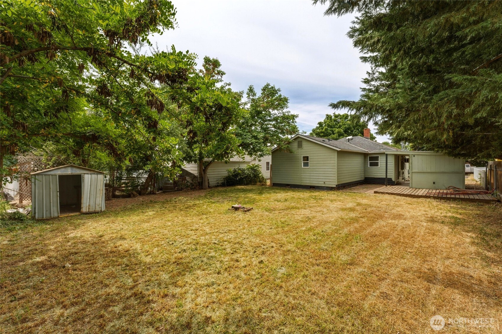 624 White Street Property Photo 20