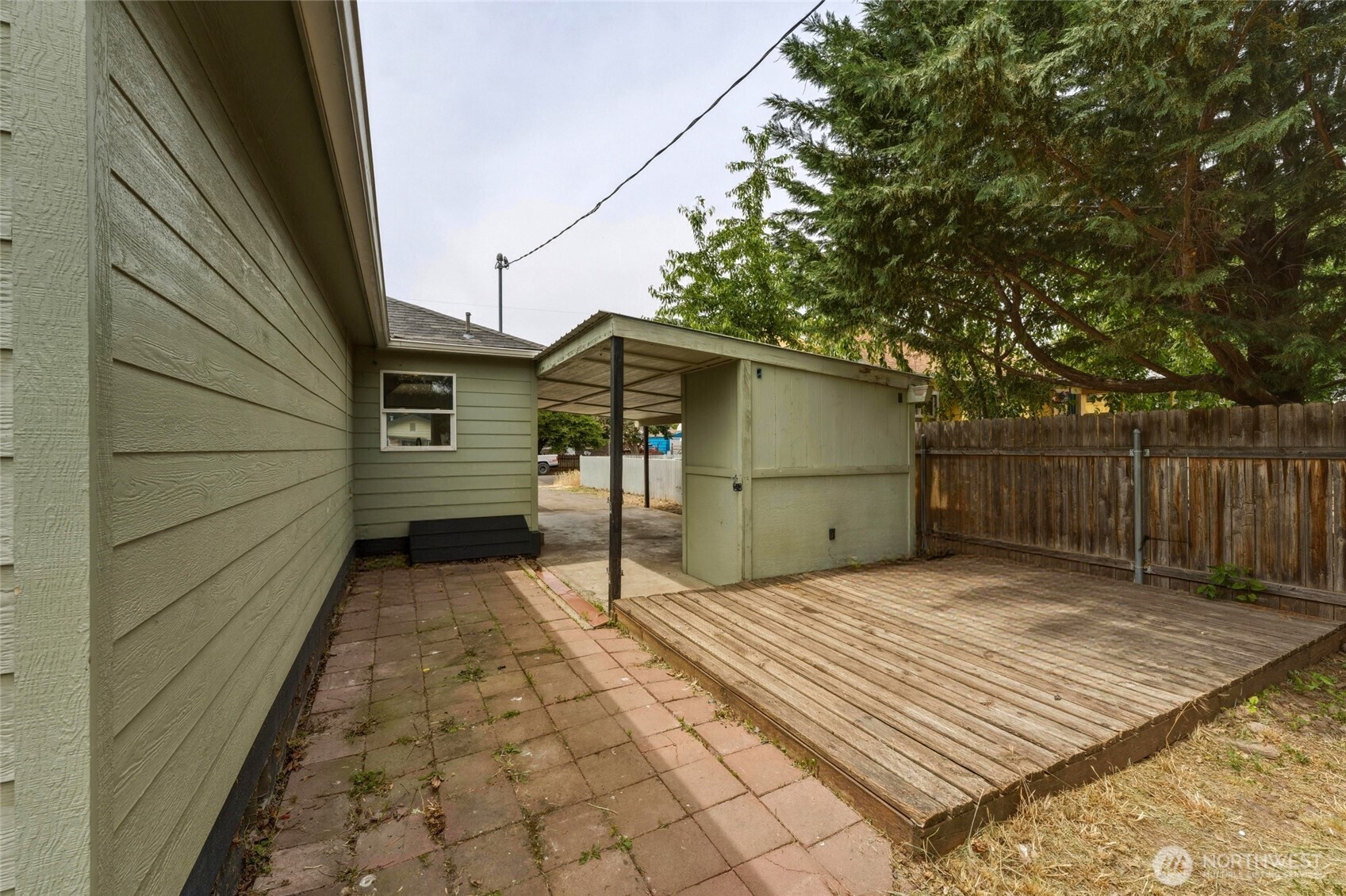 624 White Street Property Photo 22