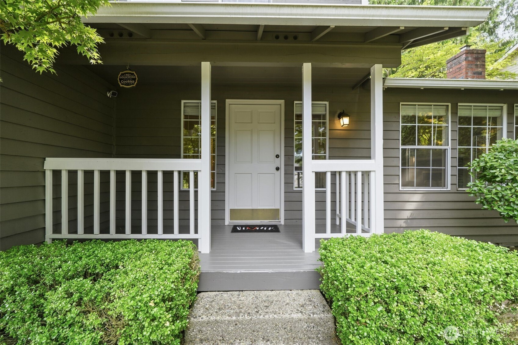 13611 49th Avenue Property Photo 2