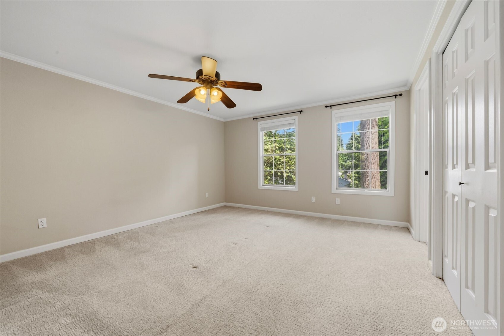 13611 49th Avenue Property Photo 16