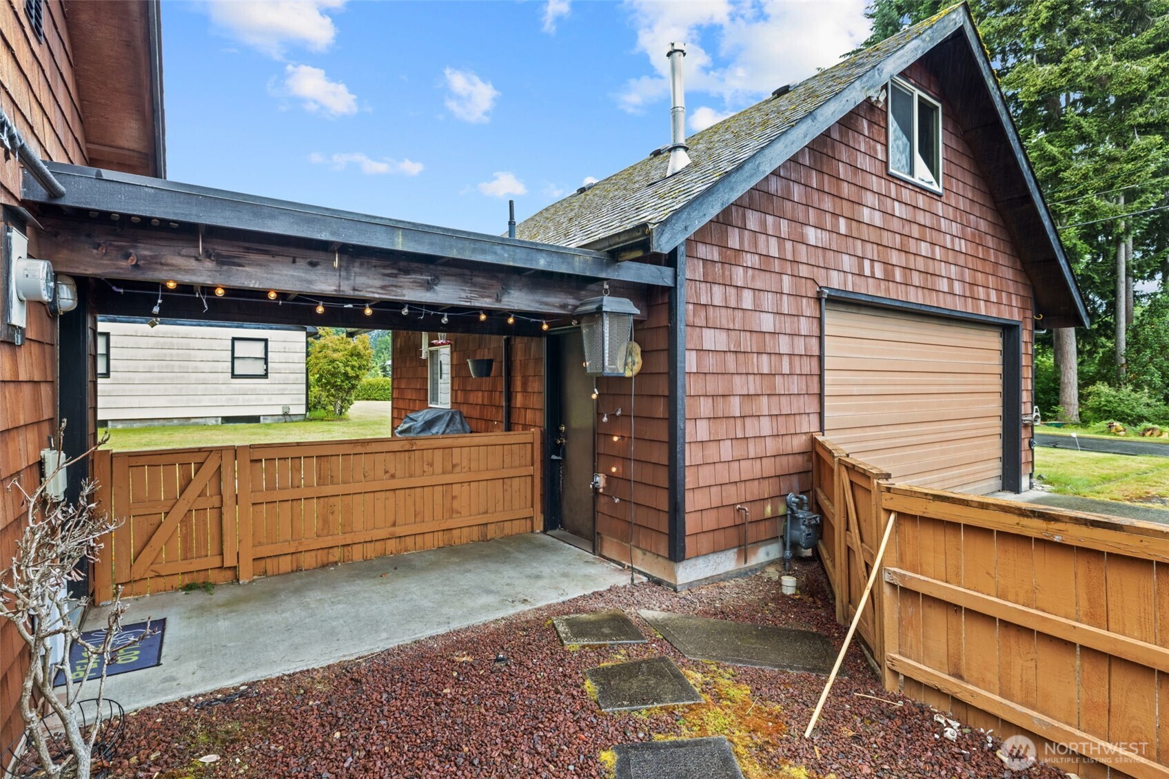 5246 Yearley Drive Property Photo 9