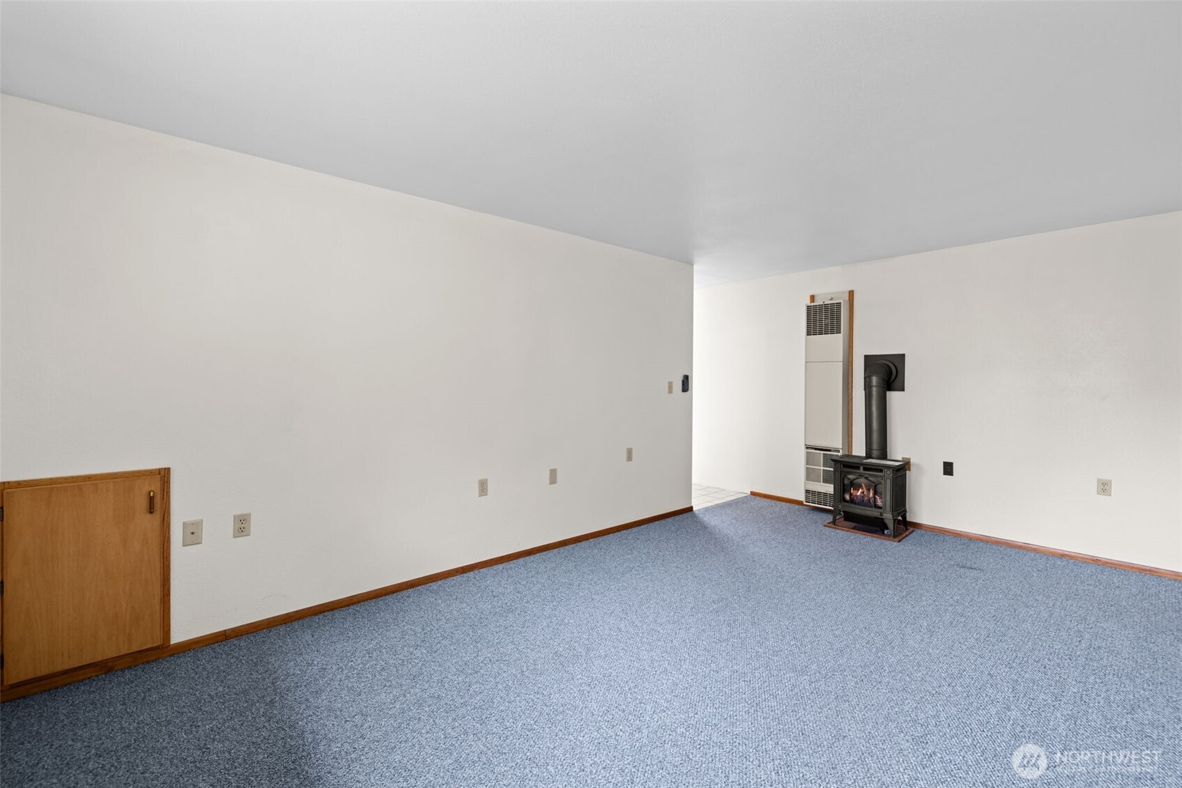 5246 Yearley Drive Property Photo 21