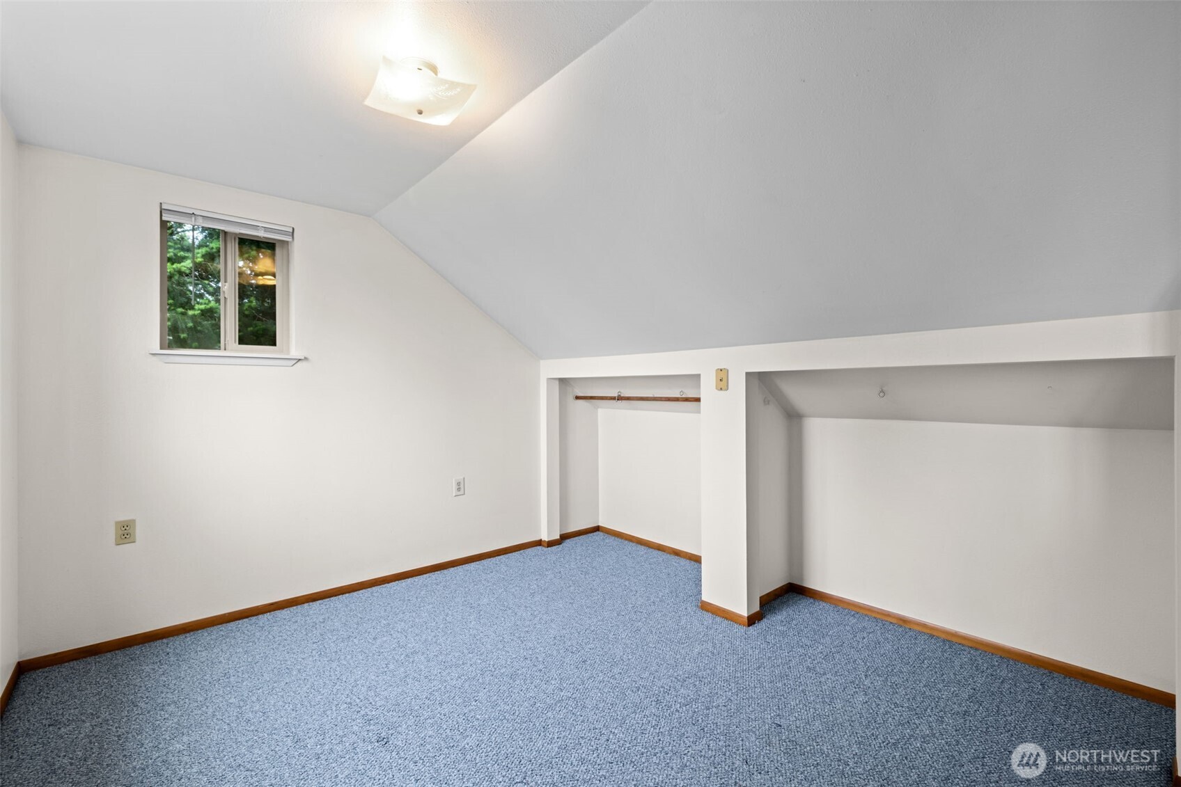 5246 Yearley Drive Property Photo 24