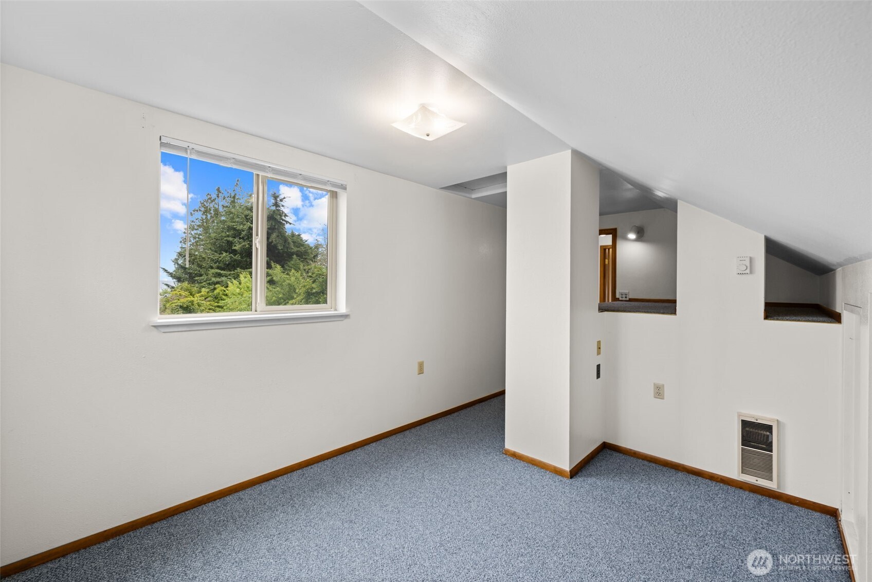 5246 Yearley Drive Property Photo 27