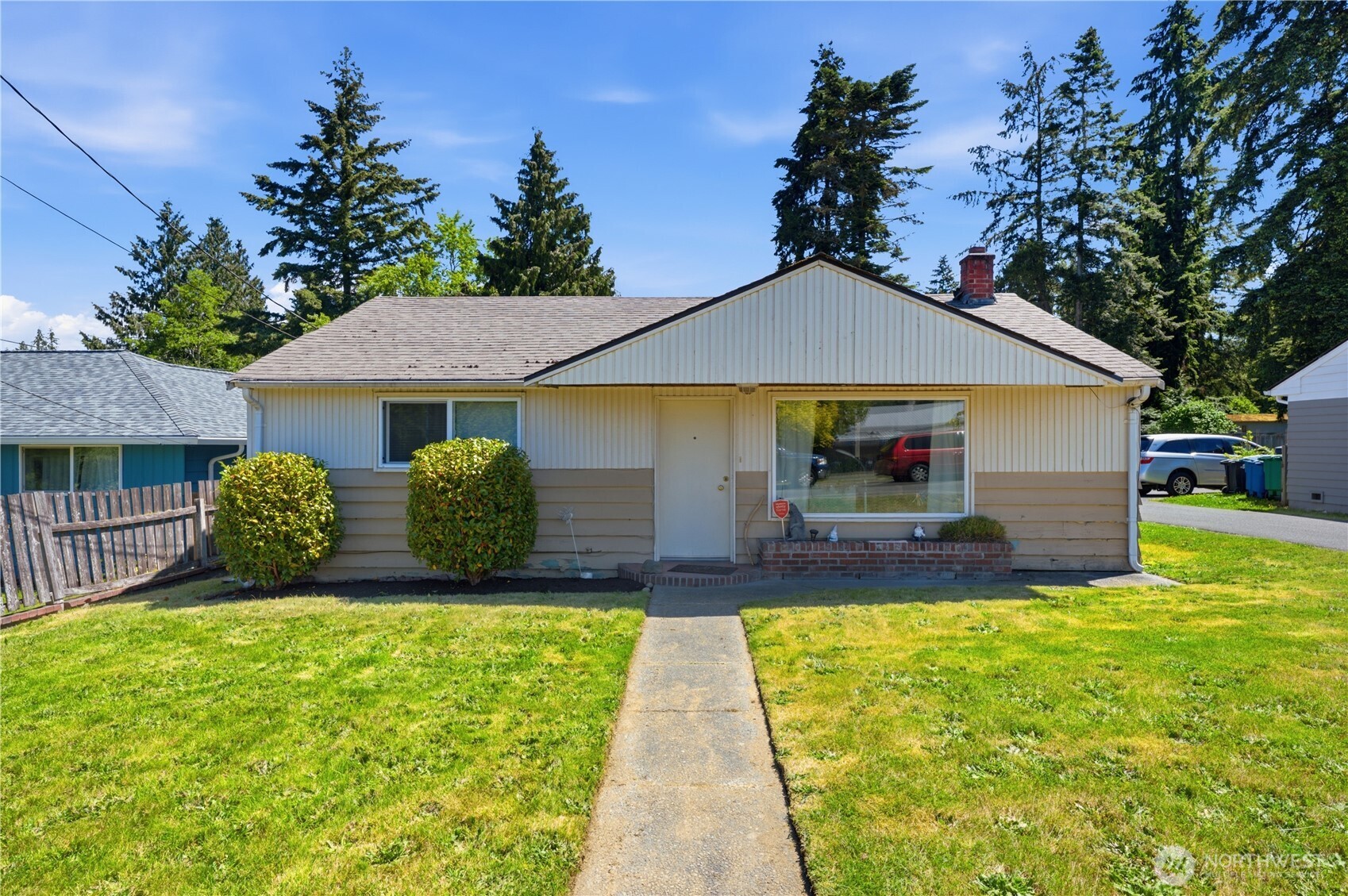 18824 Midvale Avenue Property Photo 1