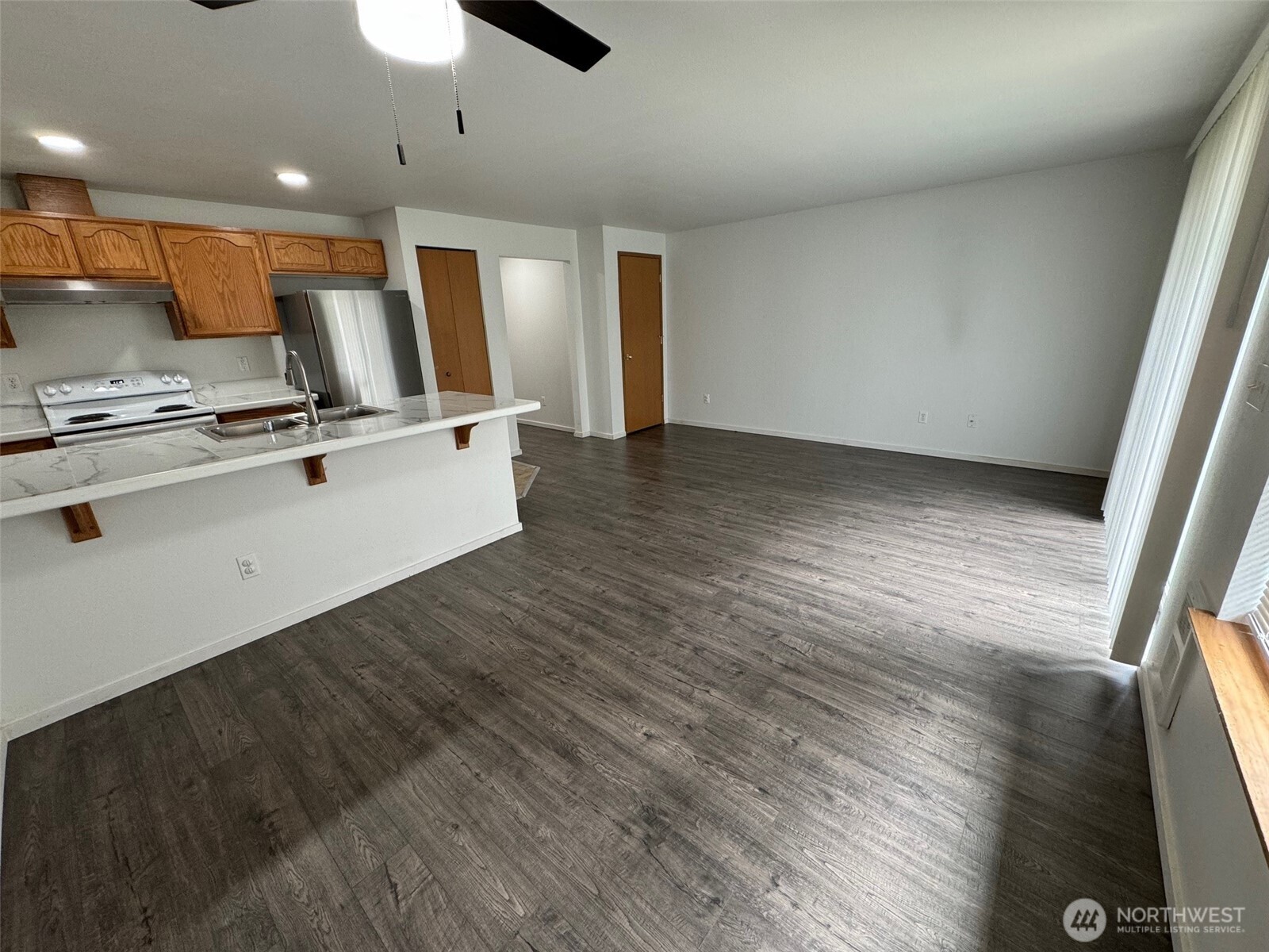 1608 1610 E 34th Street B Property Photo 5