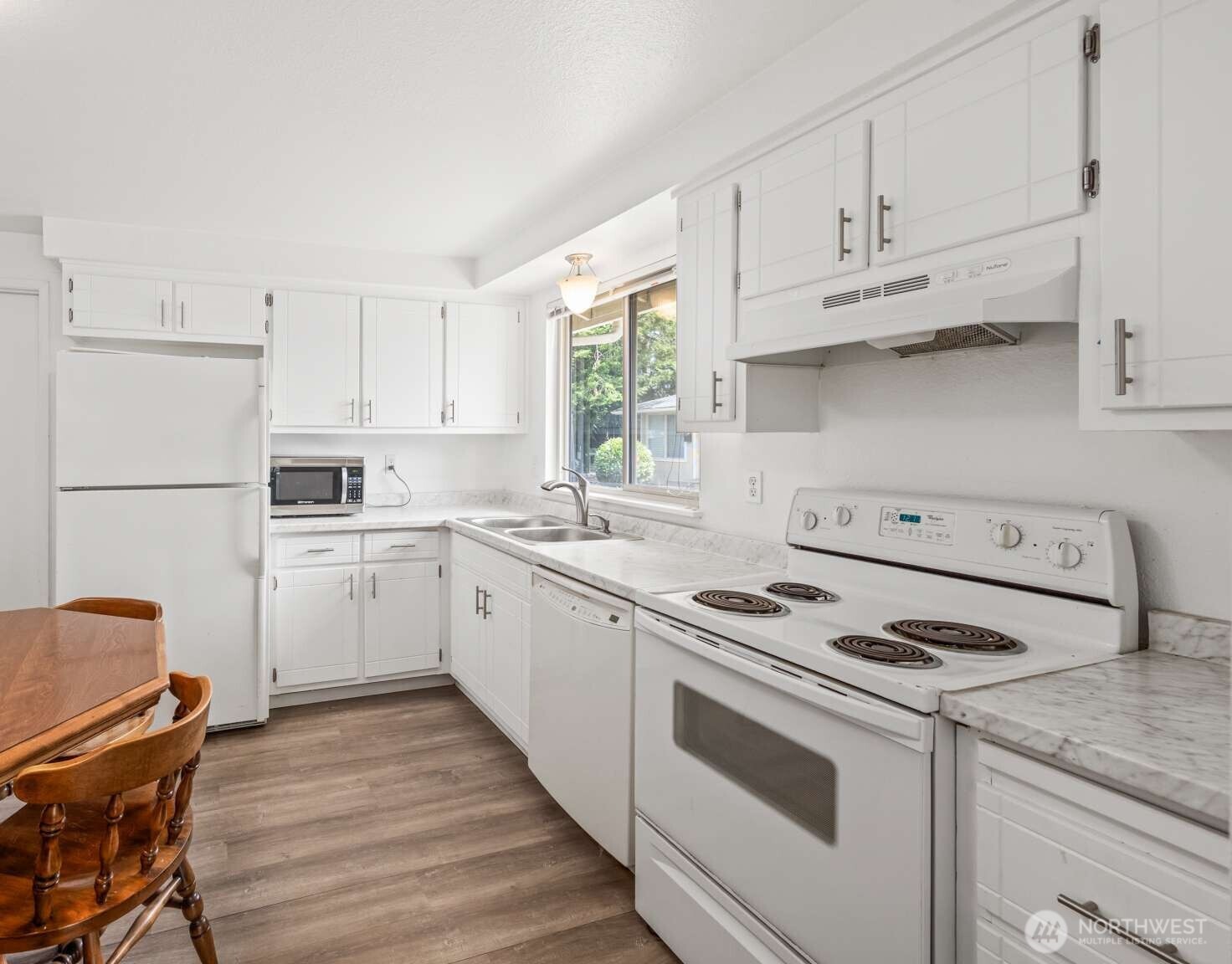 1202 Nelson Street Property Photo 5