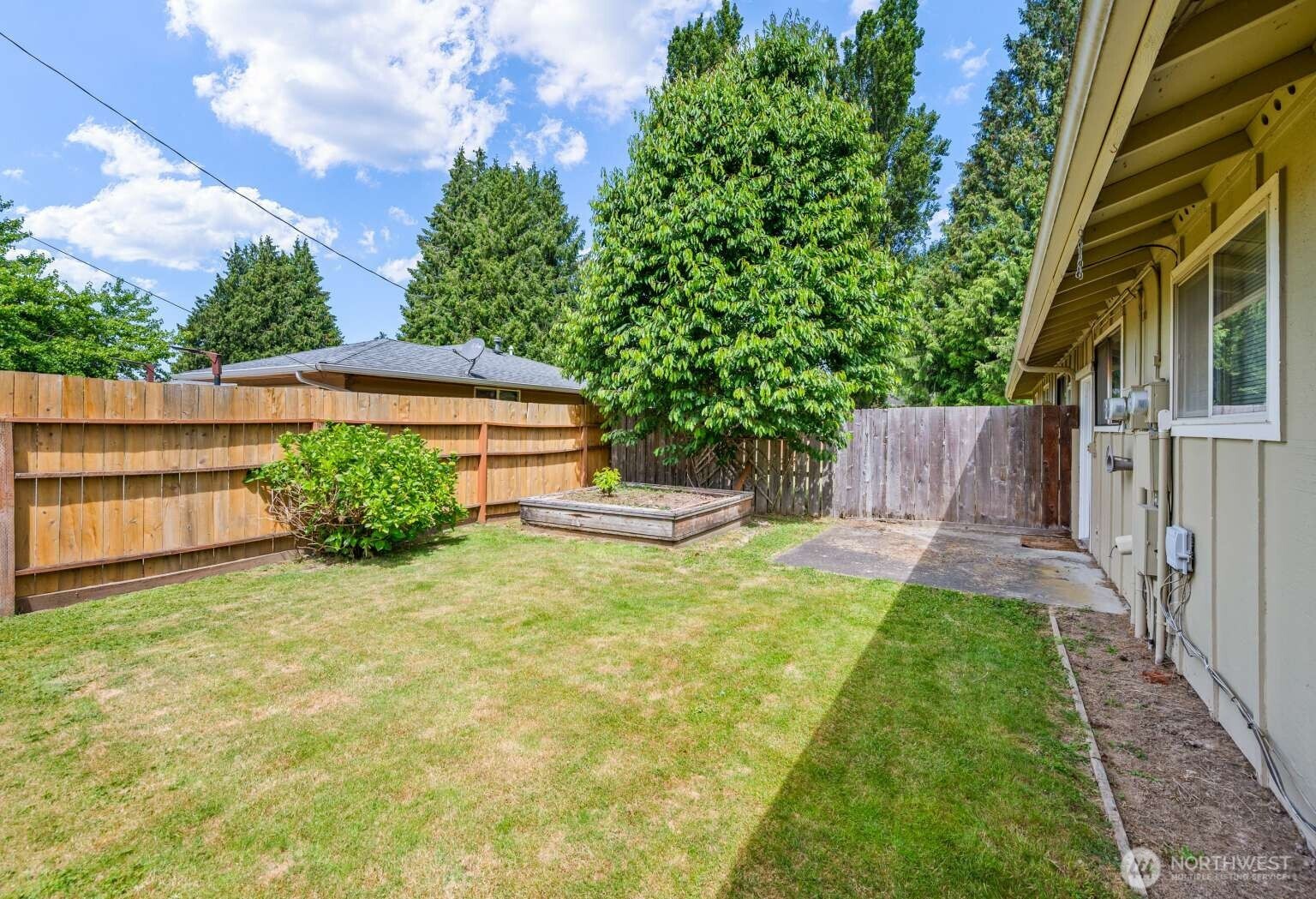 1202 Nelson Street Property Photo 14