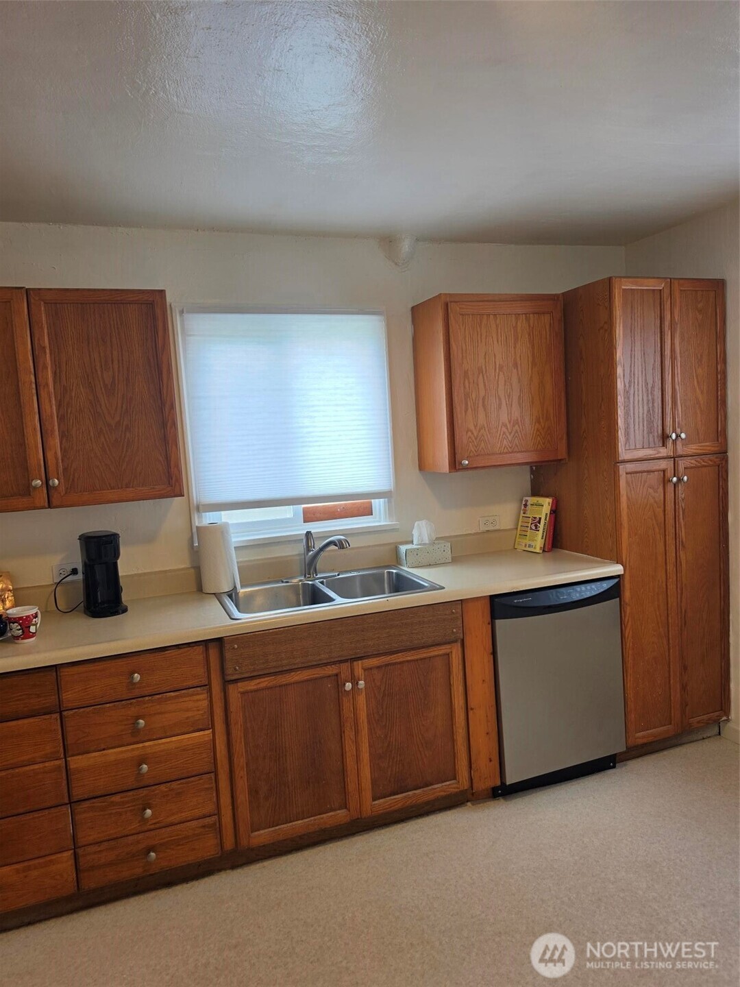 1720 Snyder Avenue Property Photo 10