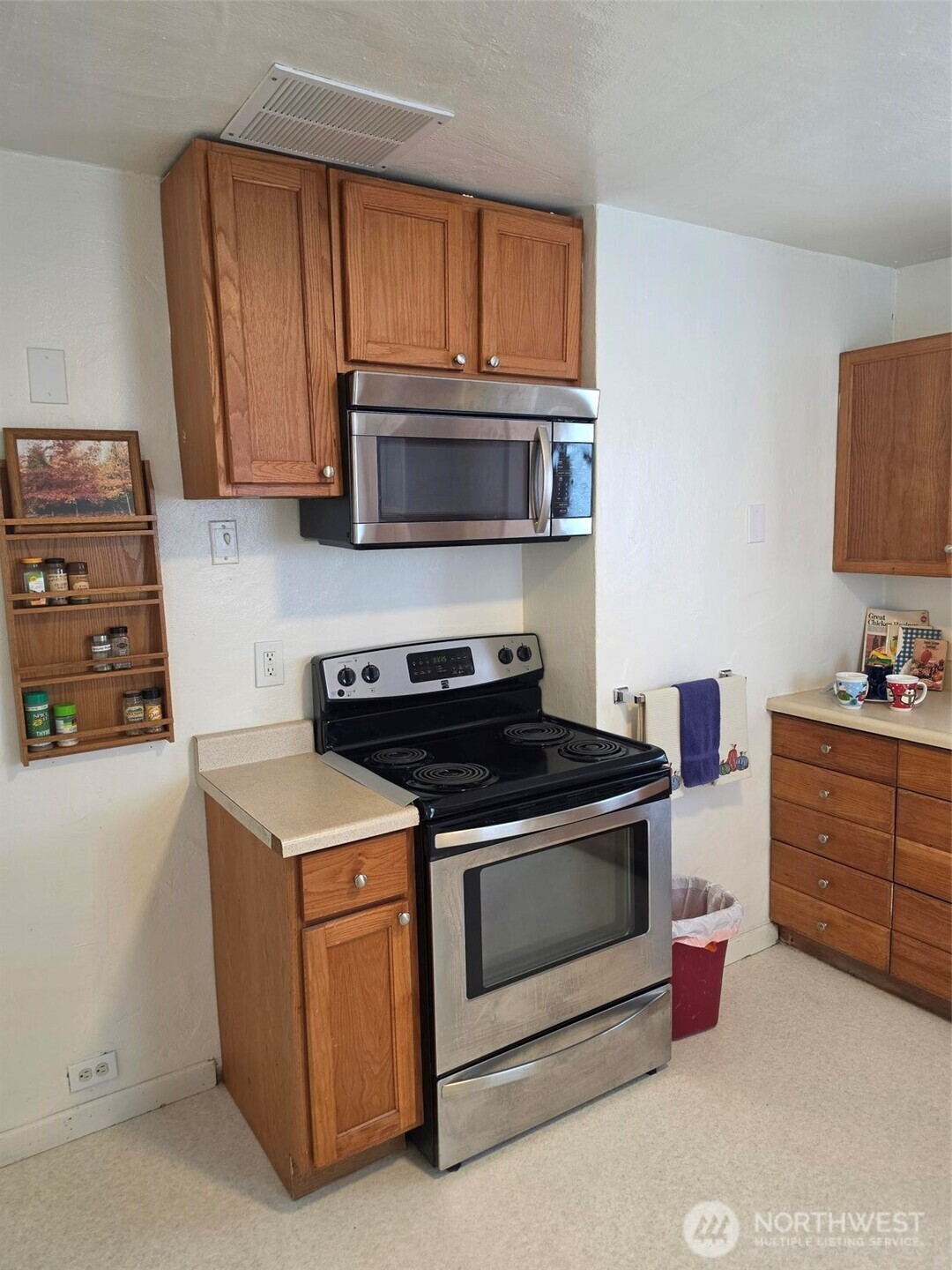 1720 Snyder Avenue Property Photo 11