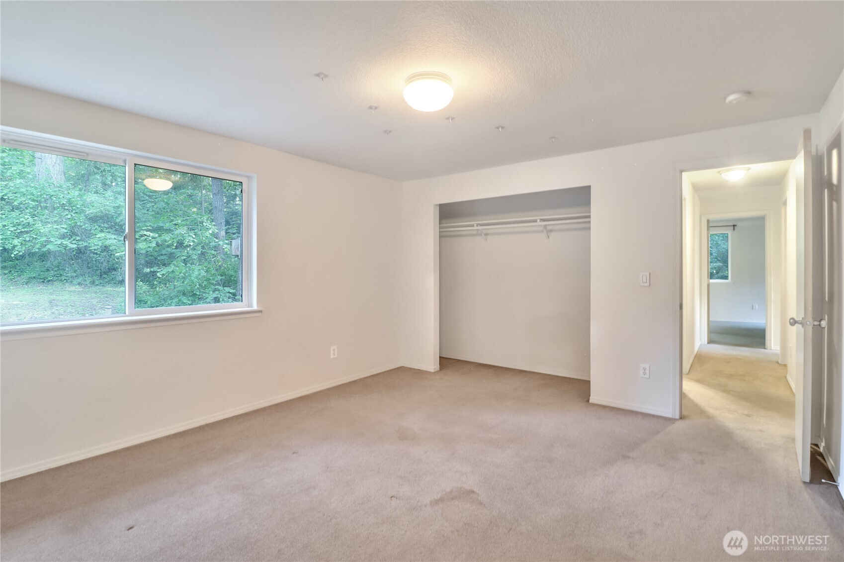 22323 Glenview Court Property Photo 22
