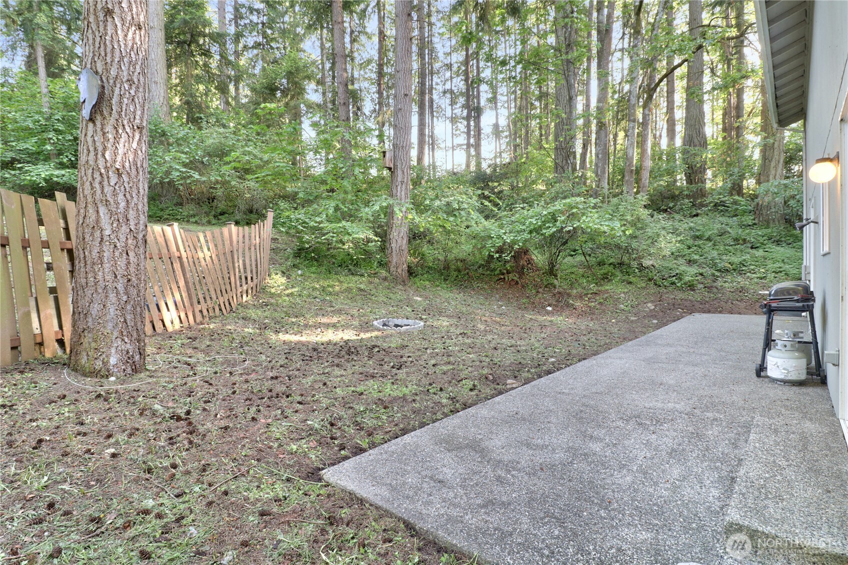 22323 Glenview Court Property Photo 31