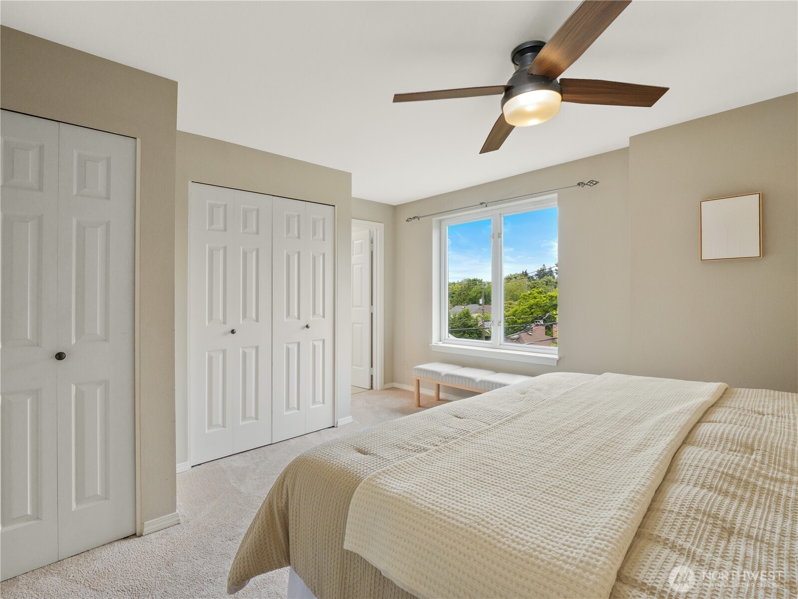 5624 Roosevelt Way 302 Property Photo 11