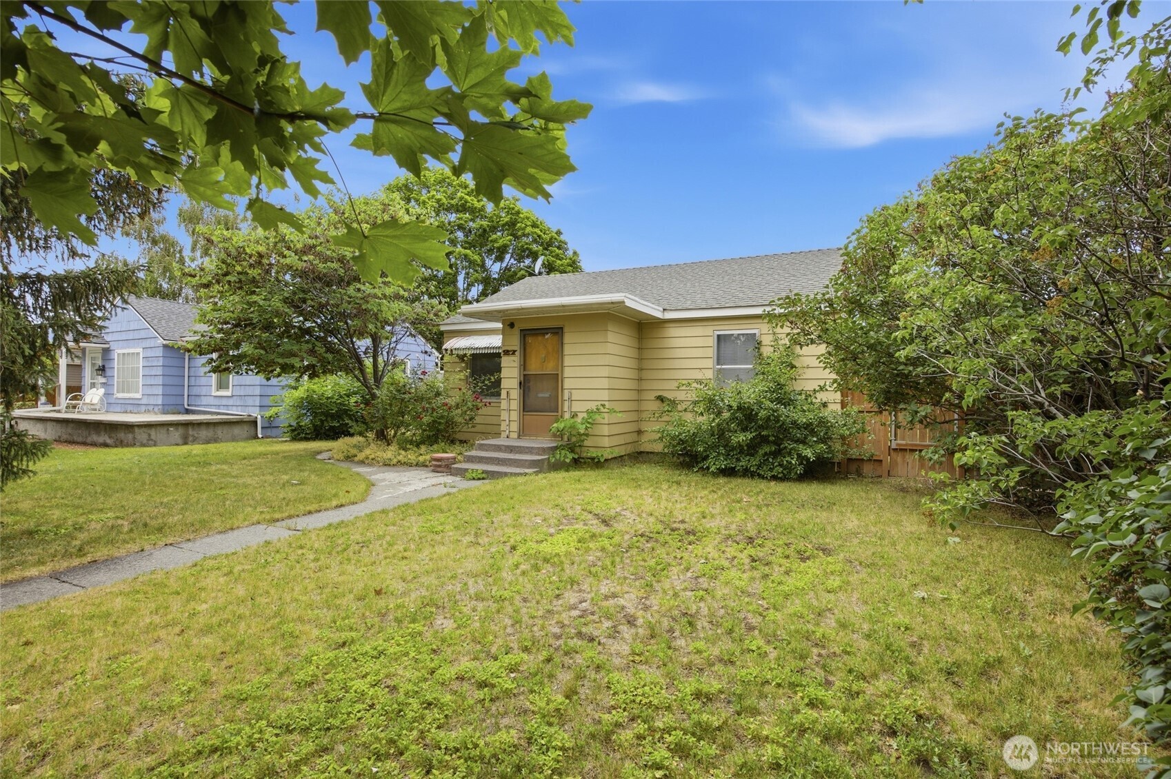 27 E Street Property Photo 2