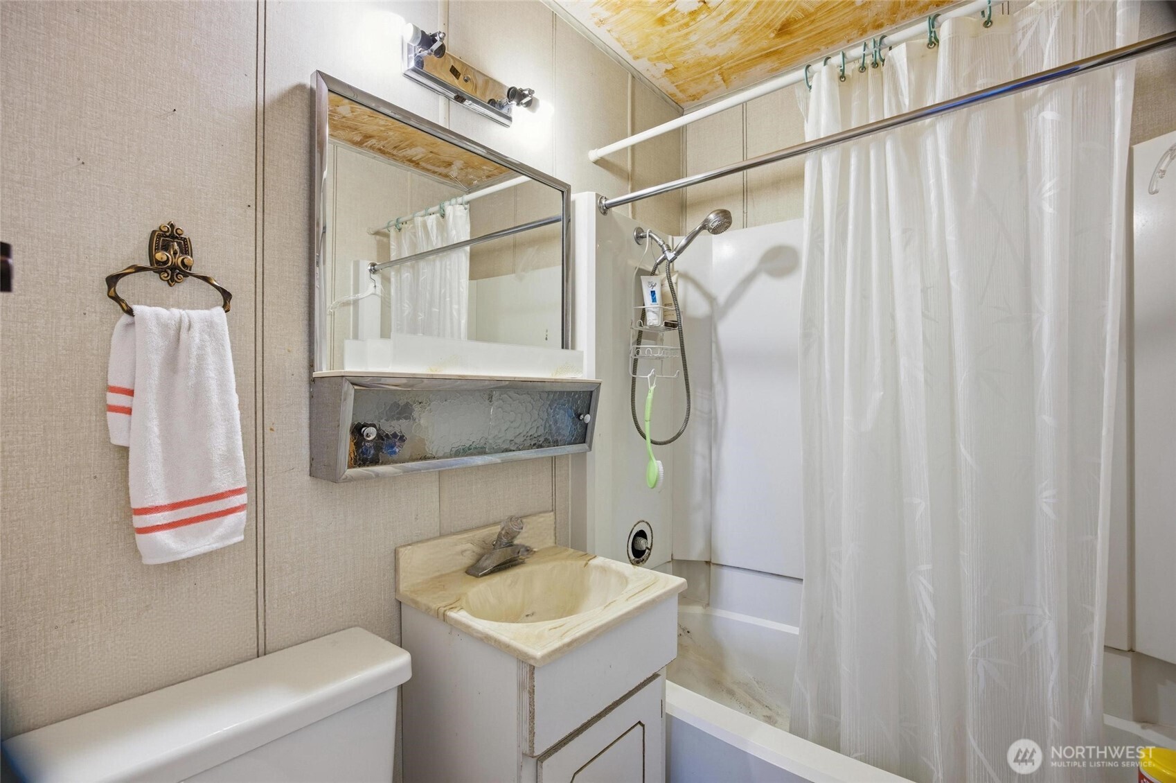 27 E Street Property Photo 16